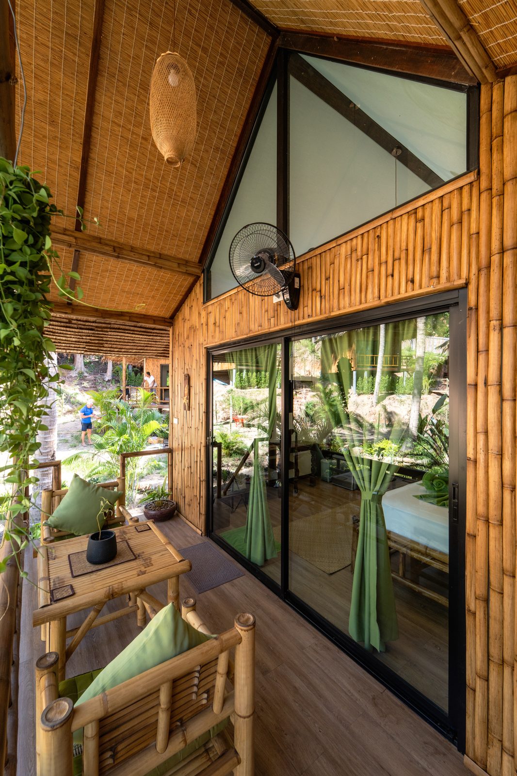 Pond-Side Chalet terrace